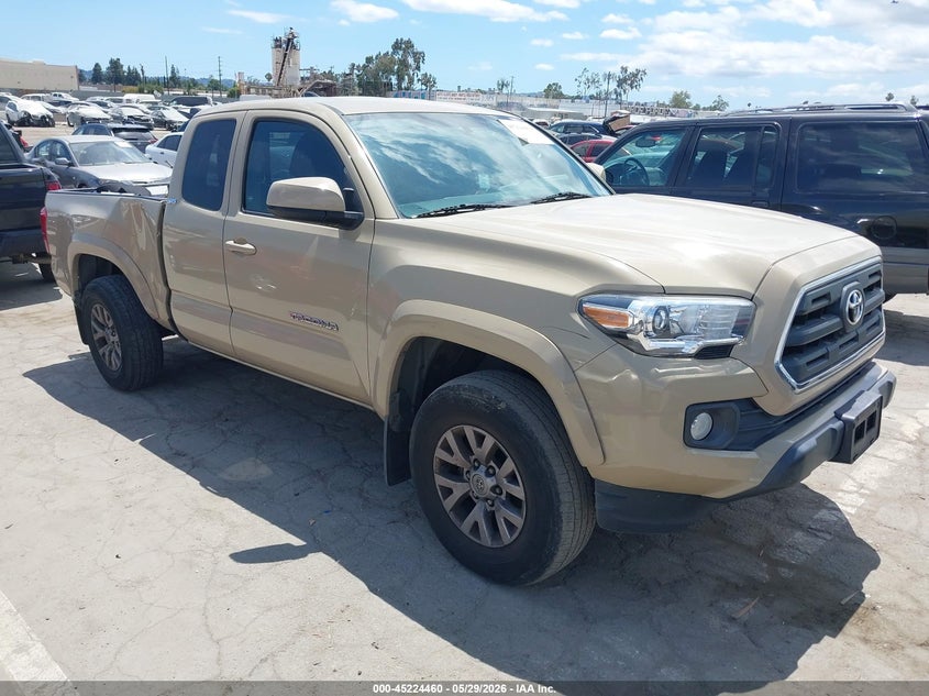 TOYOTA TACOMA SR5 2017