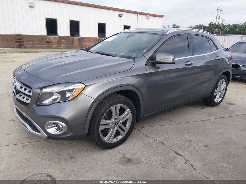 WDCTG4GB0JJ437493 2018 Mercedes-Benz Gla 250 4matic photo 1