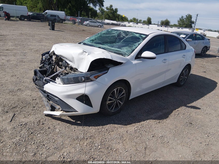VIN 3KPF24AD3NE460331 2022 KIA FORTE LXS