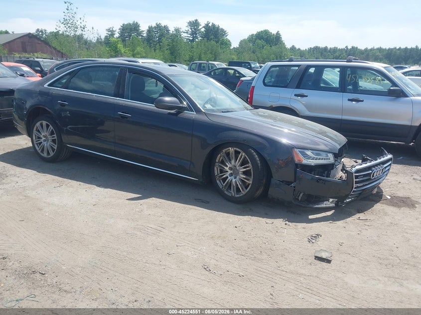 2015 AUDI A8 L auction photo 1