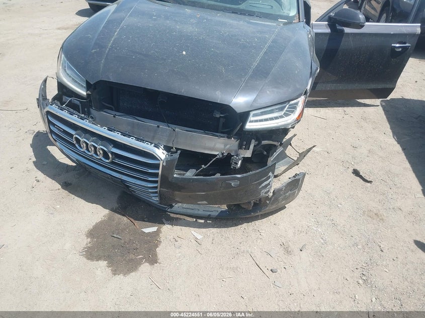 2015 AUDI A8 L auction photo 6