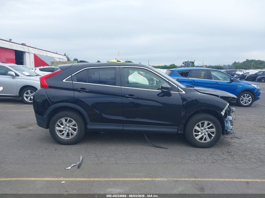 2019 MITSUBISHI ECLIPSE CROSS ES · Фото 14