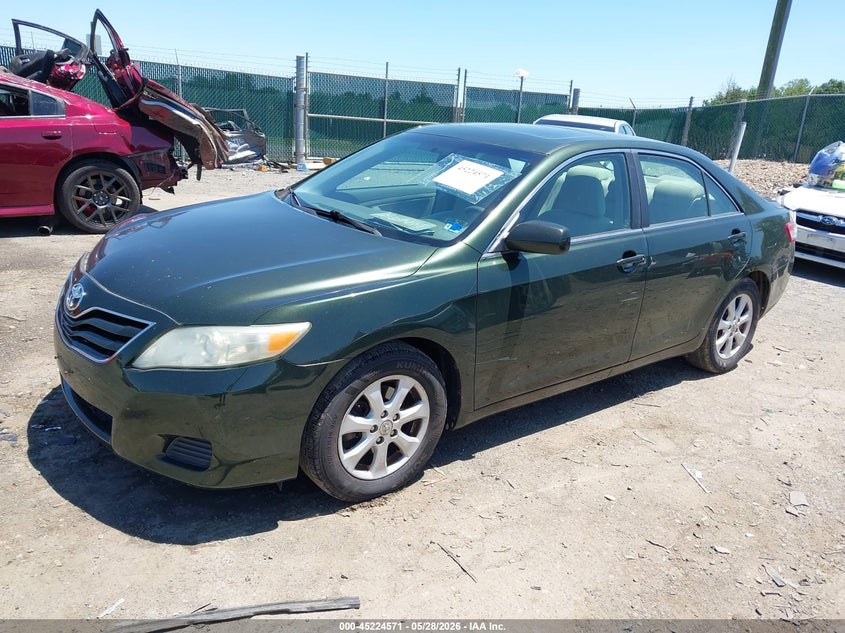 2010 Toyota Camry Le 4T1BF3EK8AU579277 photo 1