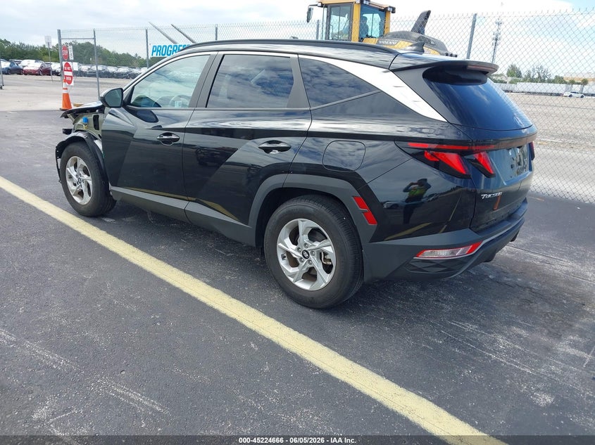2024 HYUNDAI TUCSON auction photo 3