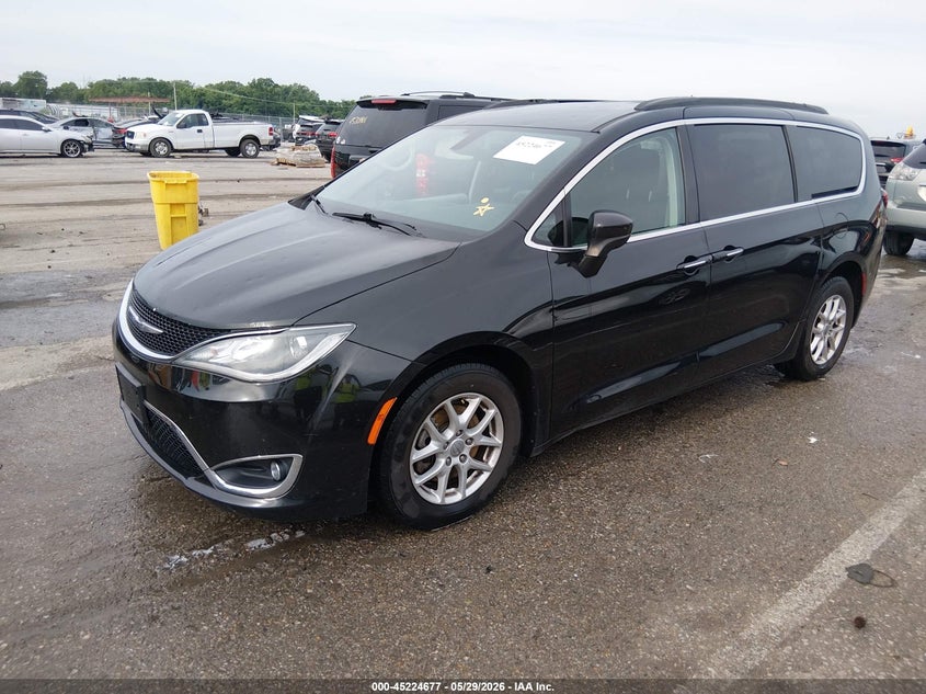 Vin: 2c4rc1bg4hr769956, lot: 45722438, chrysler pacifica touring plus 20172