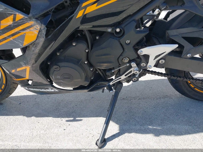2018 Kawasaki Ex400 VIN: JKAEXKG17JDA03898 Lot: 45224726