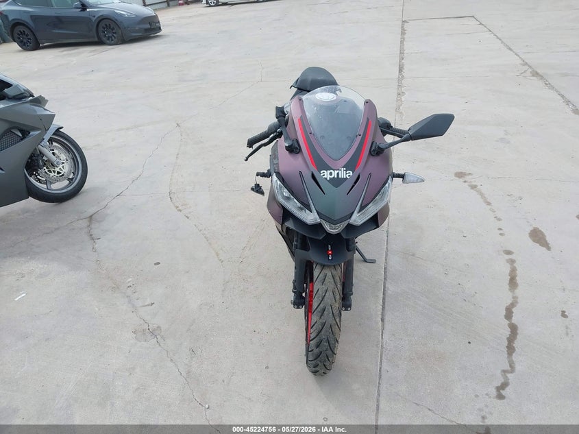 2025 APRILIA RS auction photo 5