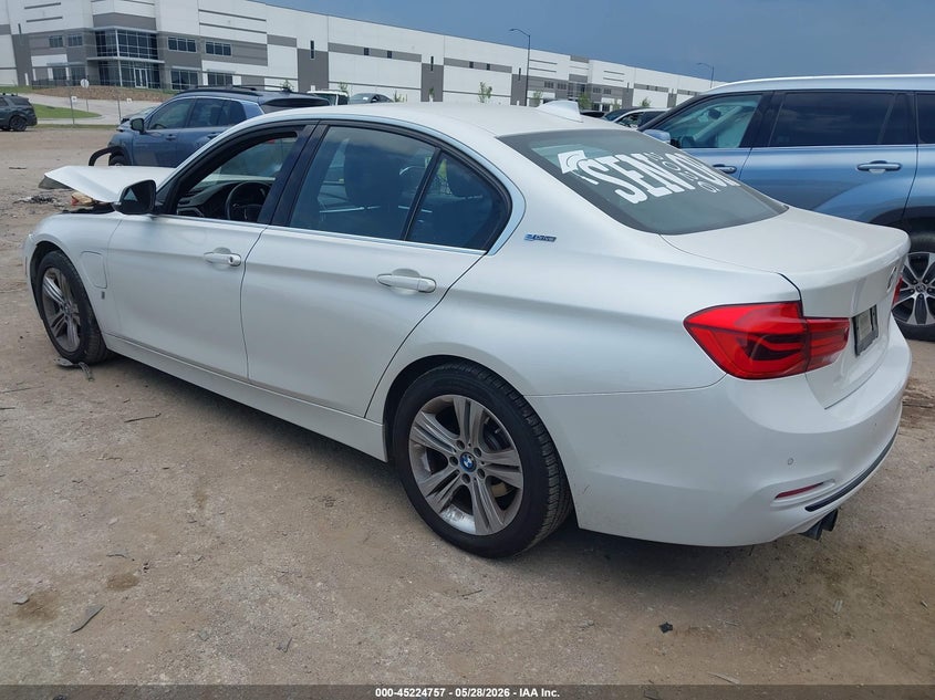 Vin: wba8e1c38ha159044, lot: 45722518, bmw 330e iperformance 20173