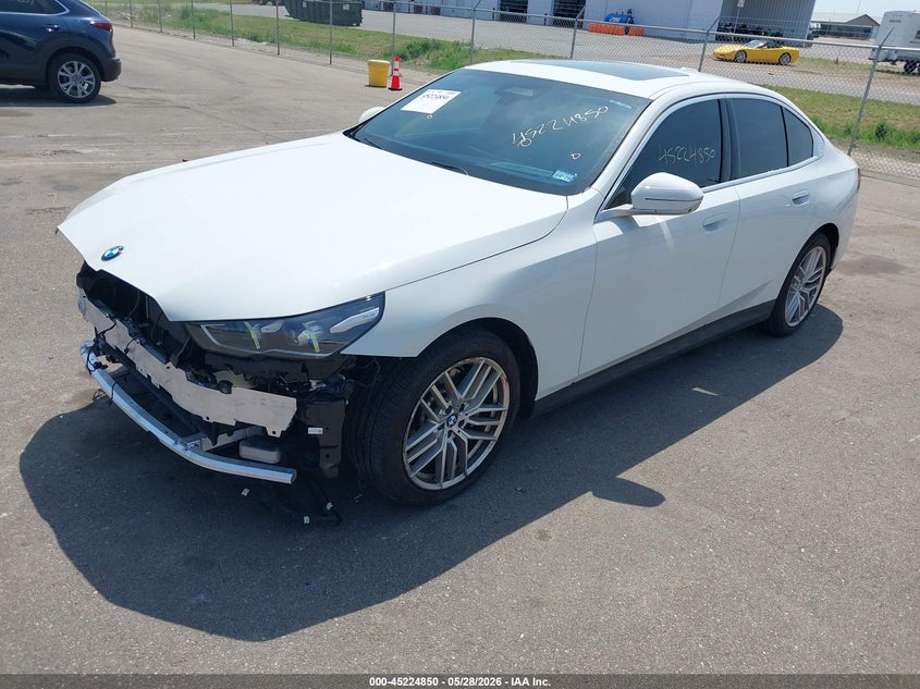 2024 BMW 530I auction photo 2