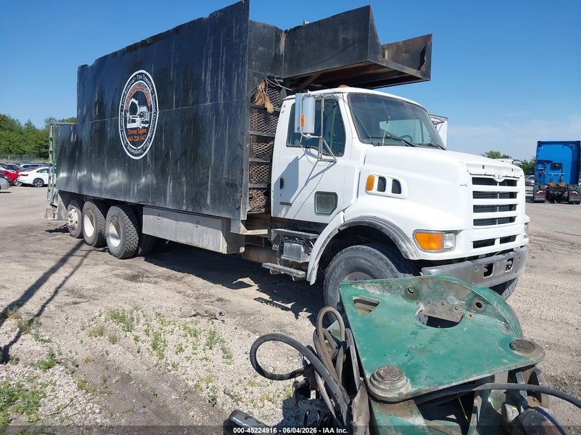 2000 STERLING TRUCK LT auction photo 1
