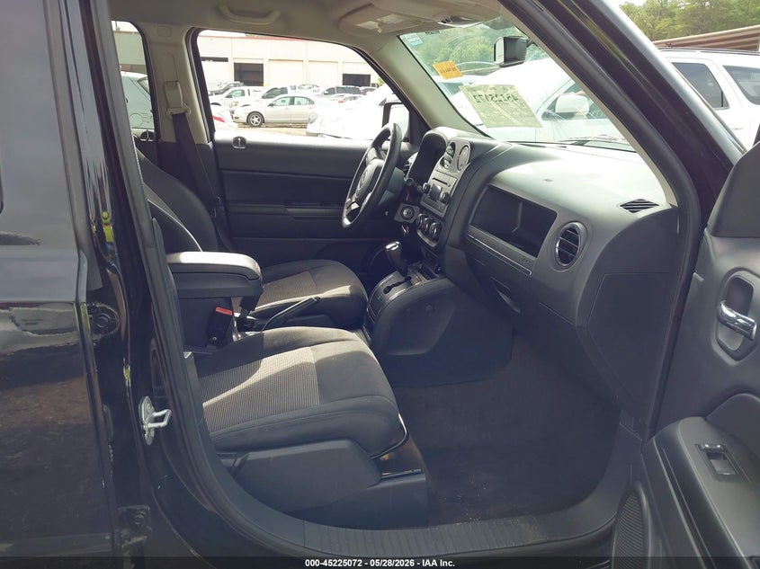 2015 JEEP PATRIOT auction photo 5