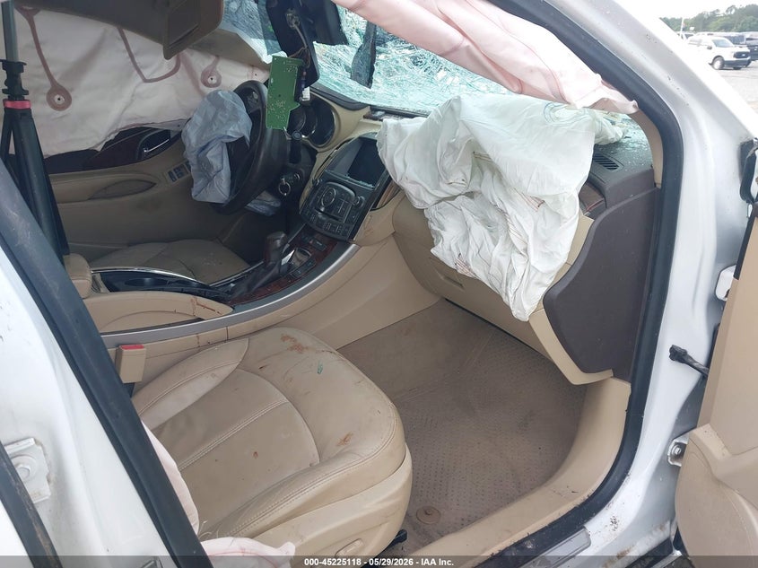 2013 BUICK LACROSSE auction photo 5