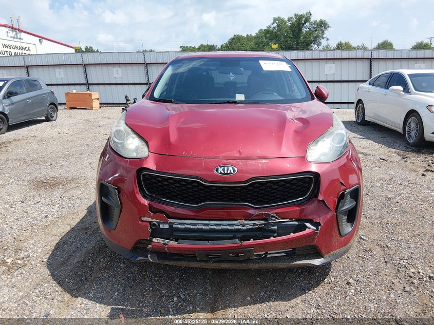 VIN KNDPM3AC0J7392502 2018 KIA SPORTAGE LX