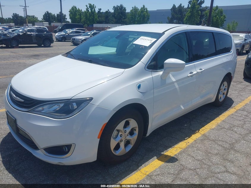 2018 Chrysler Pacifica Hybrid Touring Plus VIN: 2C4RC1H79JR306918 Lot: 45225153