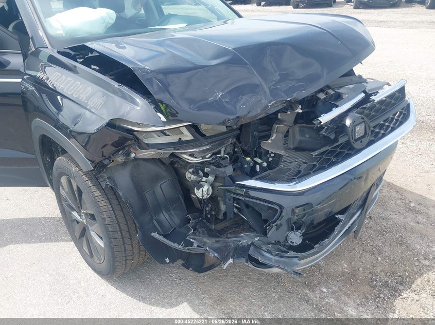 2023 VOLKSWAGEN TAOS auction photo 6