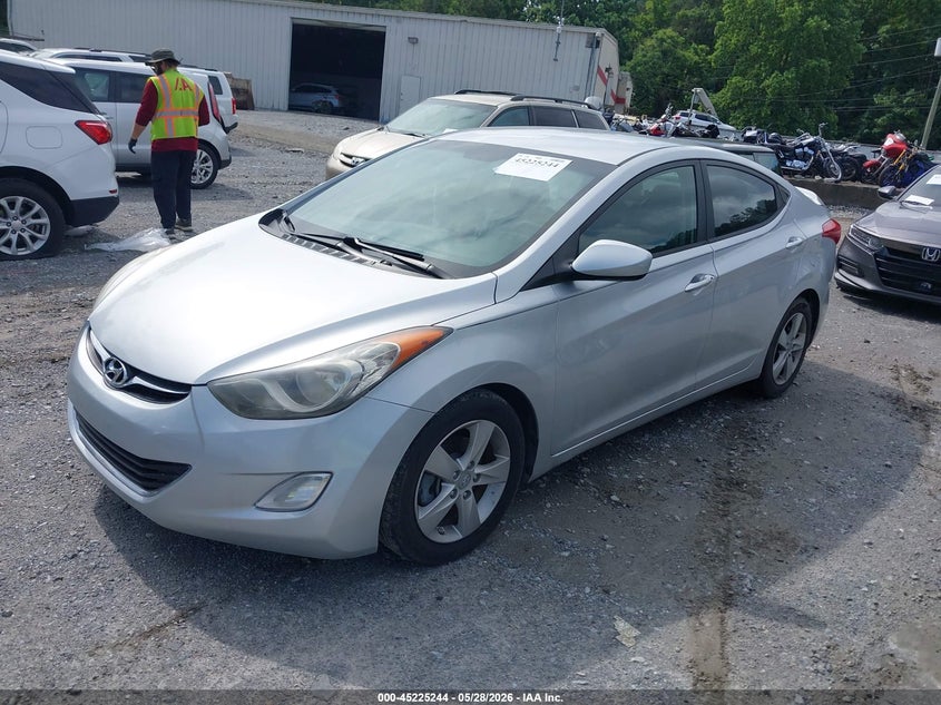 HYUNDAI ELANTRA 2013 VIN 5NPDH4AE5DH249057