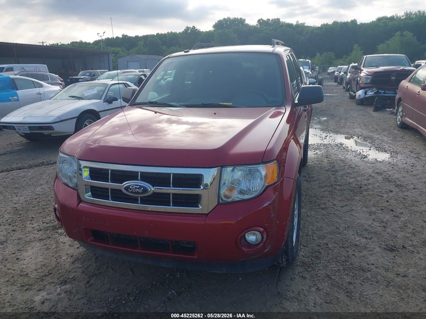 1FMCU9D75CKC03466 2012 Ford Escape 2.5 Xlt red