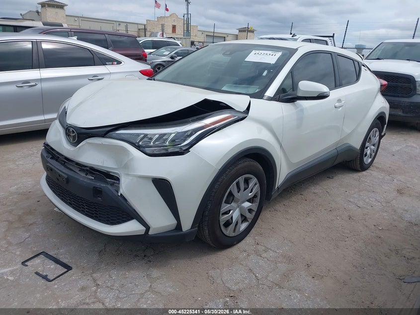 2020 TOYOTA C-HR auction photo 2