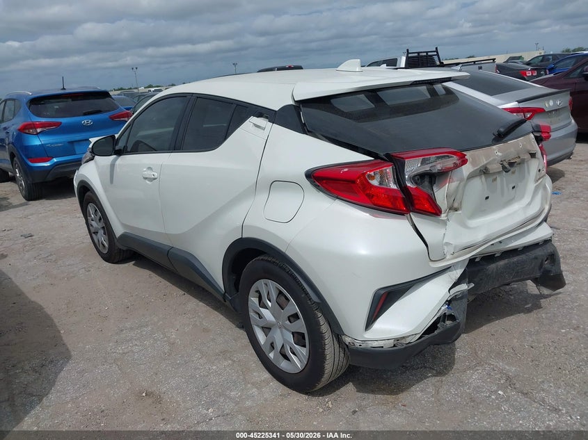 2020 TOYOTA C-HR auction photo 3