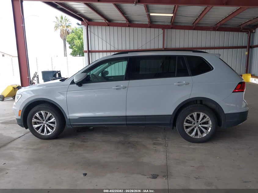 2018 VOLKSWAGEN TIGUAN 2.0T S — Фото 14