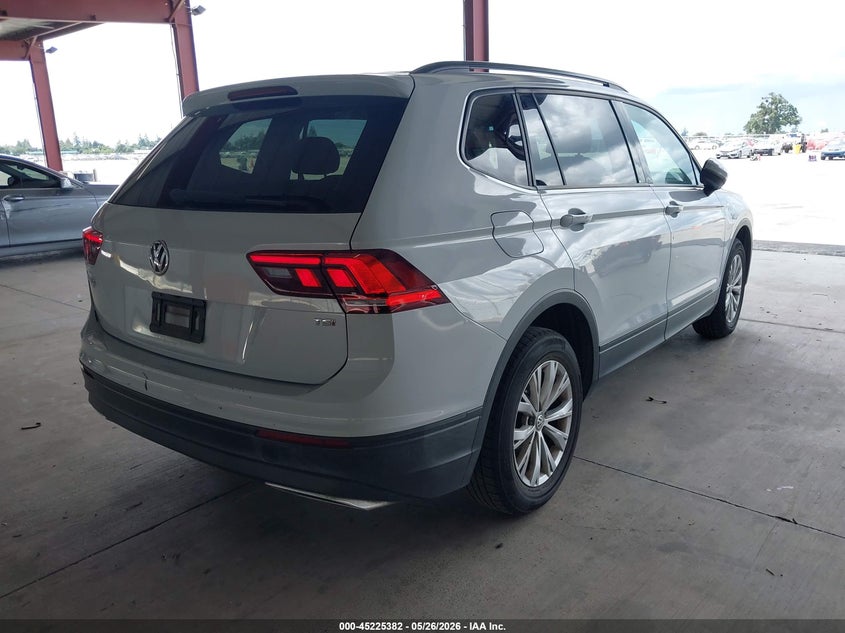 2018 VOLKSWAGEN TIGUAN 2.0T S — Фото 4