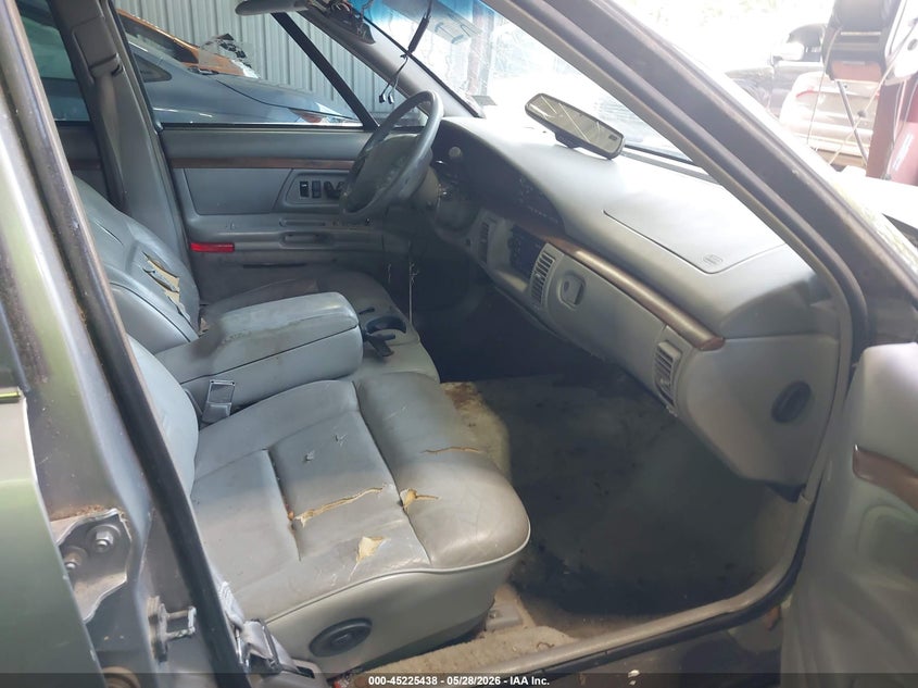 1995 OLDSMOBILE 98 SEDAN 3.8L V6 FI F