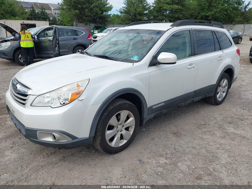 Vin: 4s4brbccxc3270223, lot: 45723213, subaru outback 2.5i premium 20122