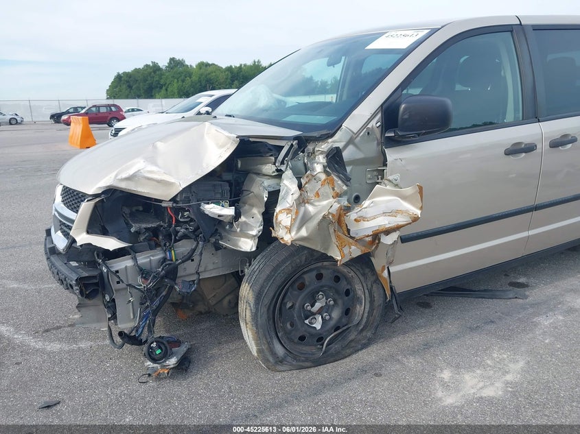 2014 DODGE GRAND CARAVAN AMERICAN VALUE PKG · Фото 6