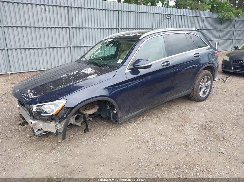 MERCEDES-BENZ GLC 300 - zdjęcie 2
