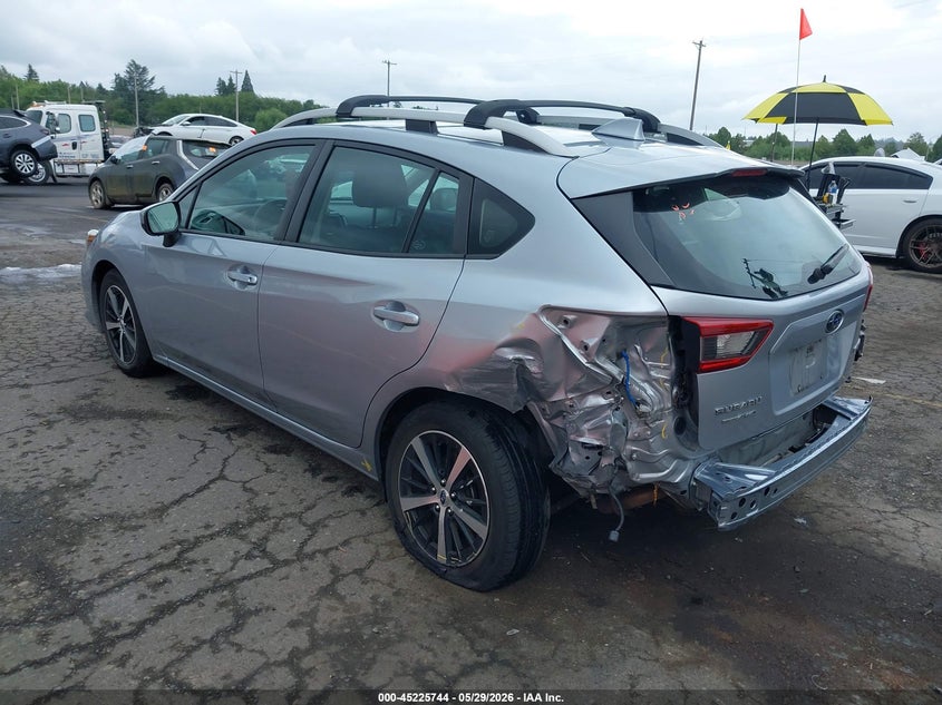 2022 SUBARU IMPREZA auction photo 3