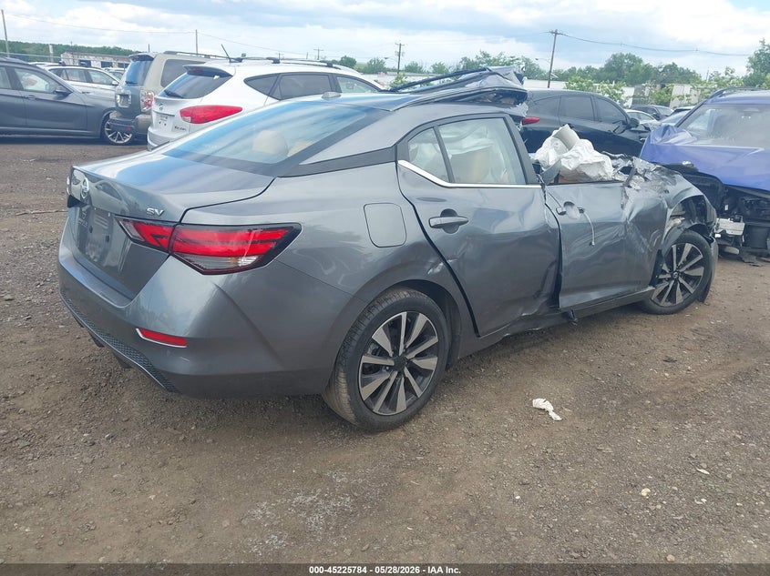 2022 NISSAN SENTRA auction photo 4