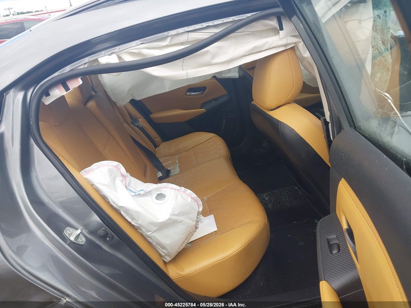 2022 NISSAN SENTRA auction photo 8