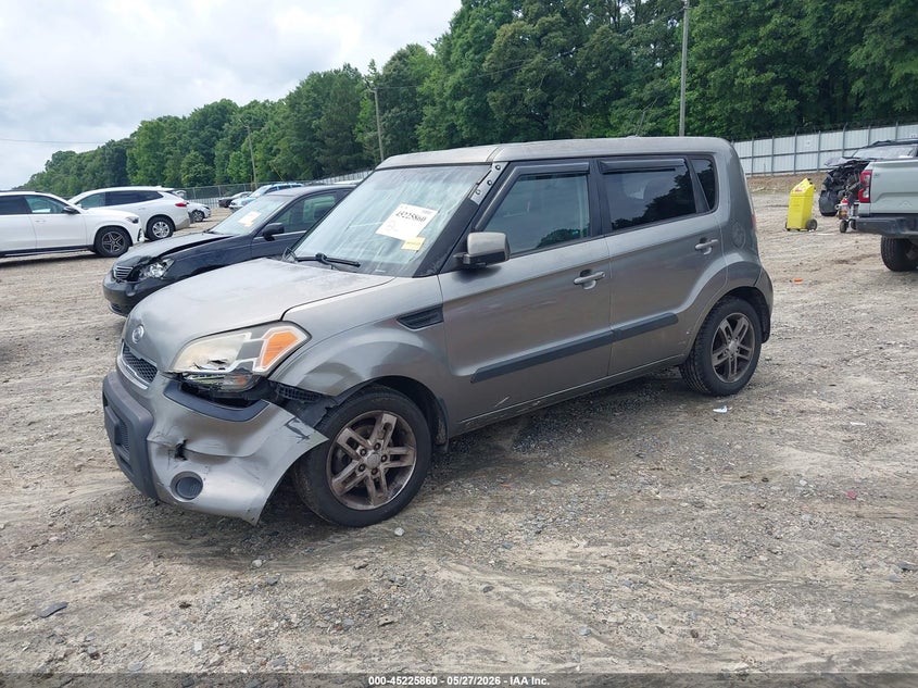 2011 Kia Soul + KNDJT2A22B7302178 photo 1