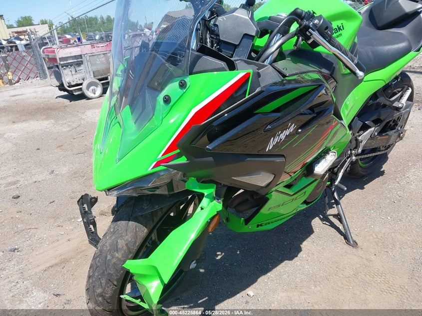2024 Kawasaki Ex500 A/B VIN: ML5EXGJ13RDA26032 Lot: 45225864