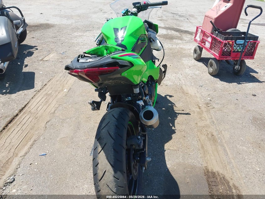 2024 Kawasaki Ex500 A/B VIN: ML5EXGJ13RDA26032 Lot: 45225864