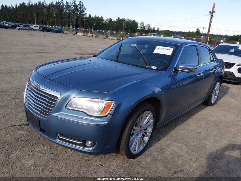 Vin: 2c3ca6ct2bh592460, lot: 45723626, chrysler 300c 20112