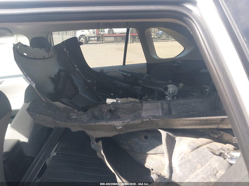 2025 Toyota Rav4 Hybrid Xle VIN: JTMRWRFV9SJ081980 Lot: 45225863