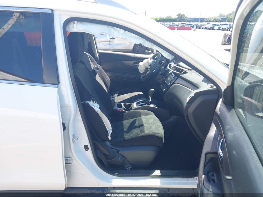 2016 NISSAN ROGUE auction photo 5