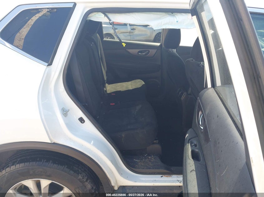 2016 NISSAN ROGUE auction photo 8