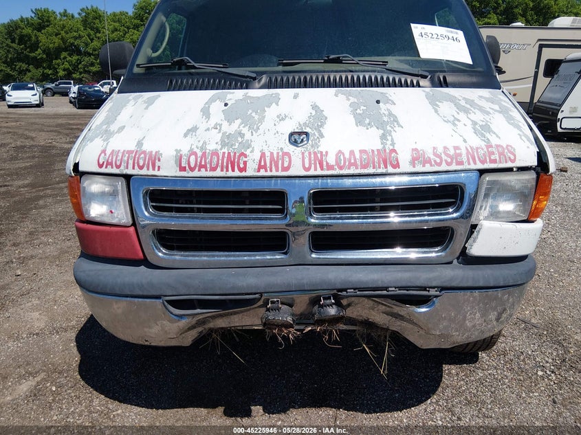 2002 DODGE RAM WAGON 3500 auction photo 6
