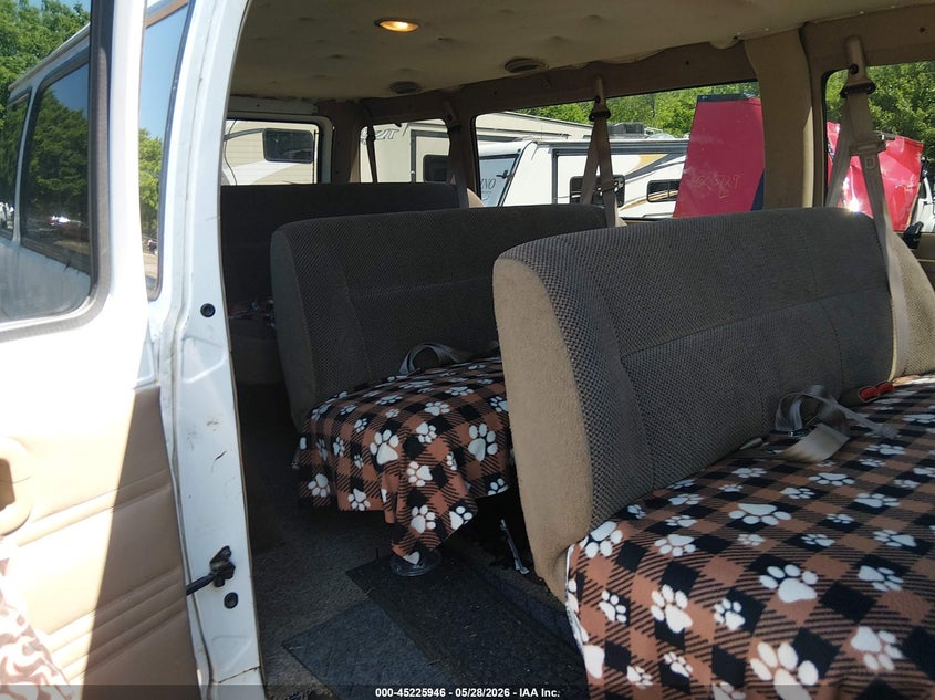 2002 DODGE RAM WAGON 3500 auction photo 8