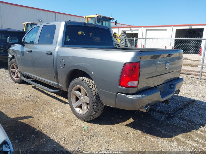 2013 RAM 1500 auction photo 3