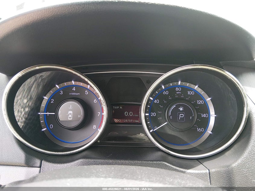 2012 Hyundai Sonata 2.4 Gls grey Lot 111045226021 Vin 5NPEB4AC5CH497070
