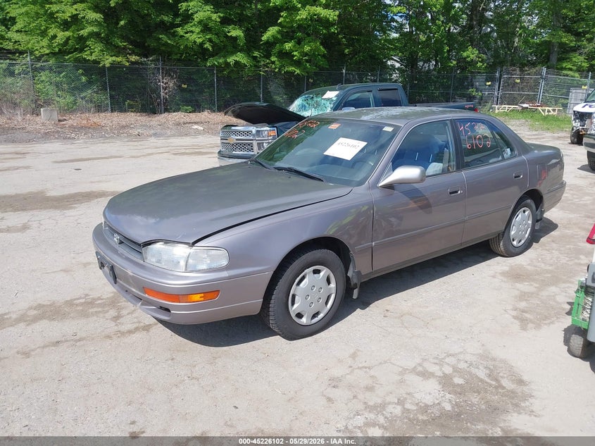 1994 Toyota Camry Le JT2SK12E3R0207344 photo 1