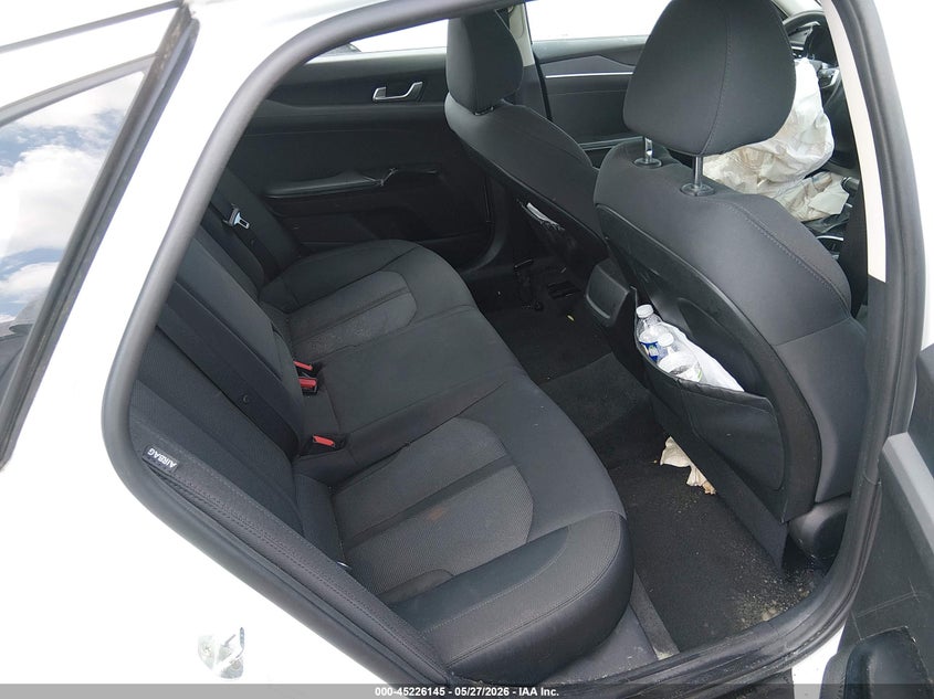 KIA K5 2021 VIN 5XXG14J28MG050359