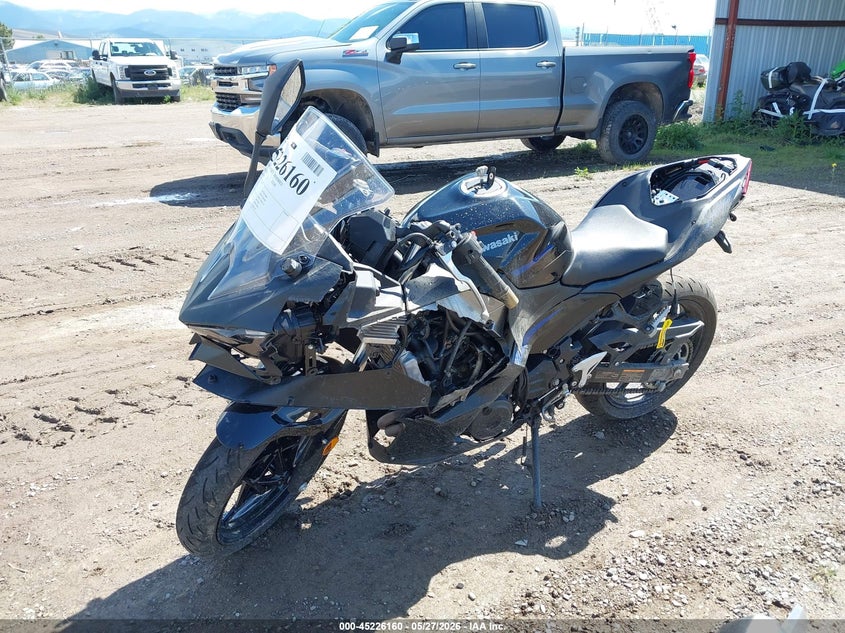 2025 KAWASAKI EX500 auction photo 2