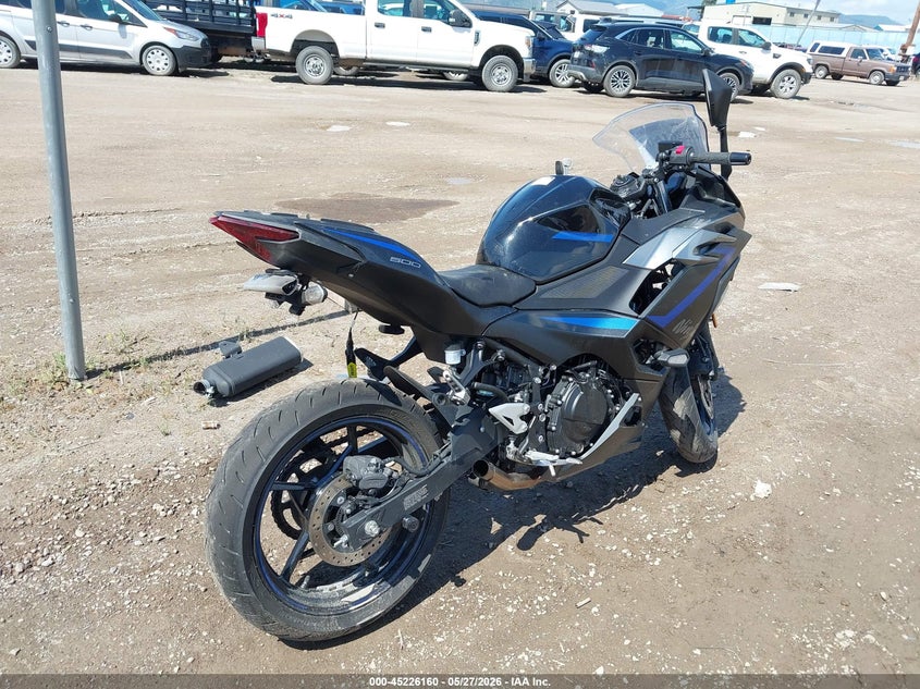 2025 KAWASAKI EX500 auction photo 4