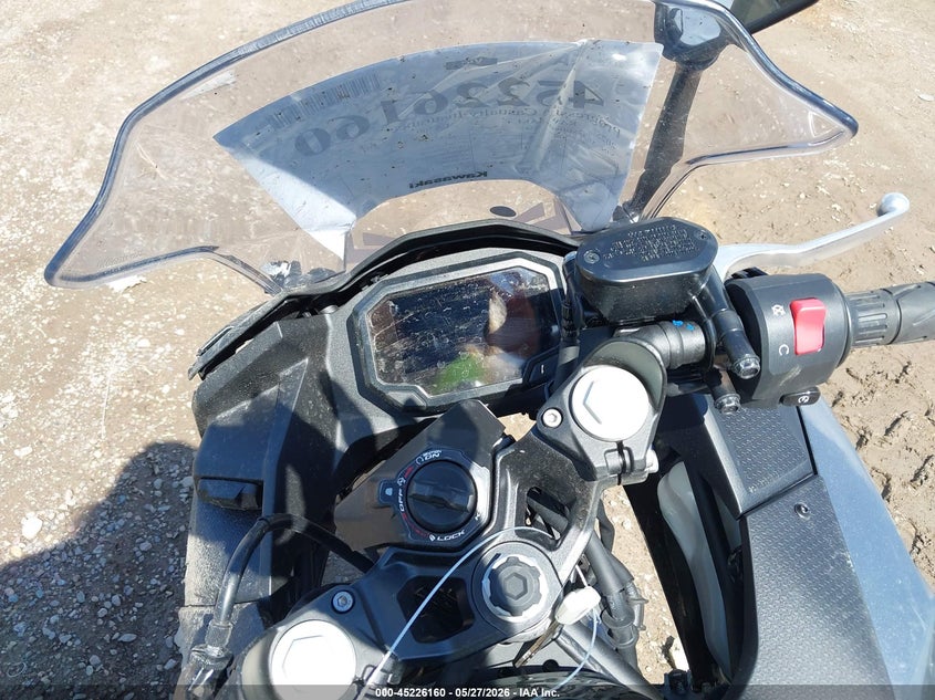 2025 KAWASAKI EX500 auction photo 7