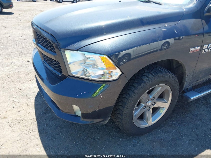 2014 RAM 1500 auction photo 6