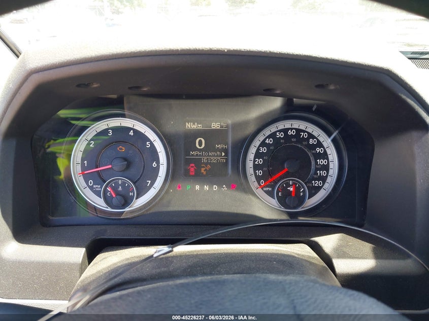 2014 RAM 1500 auction photo 7